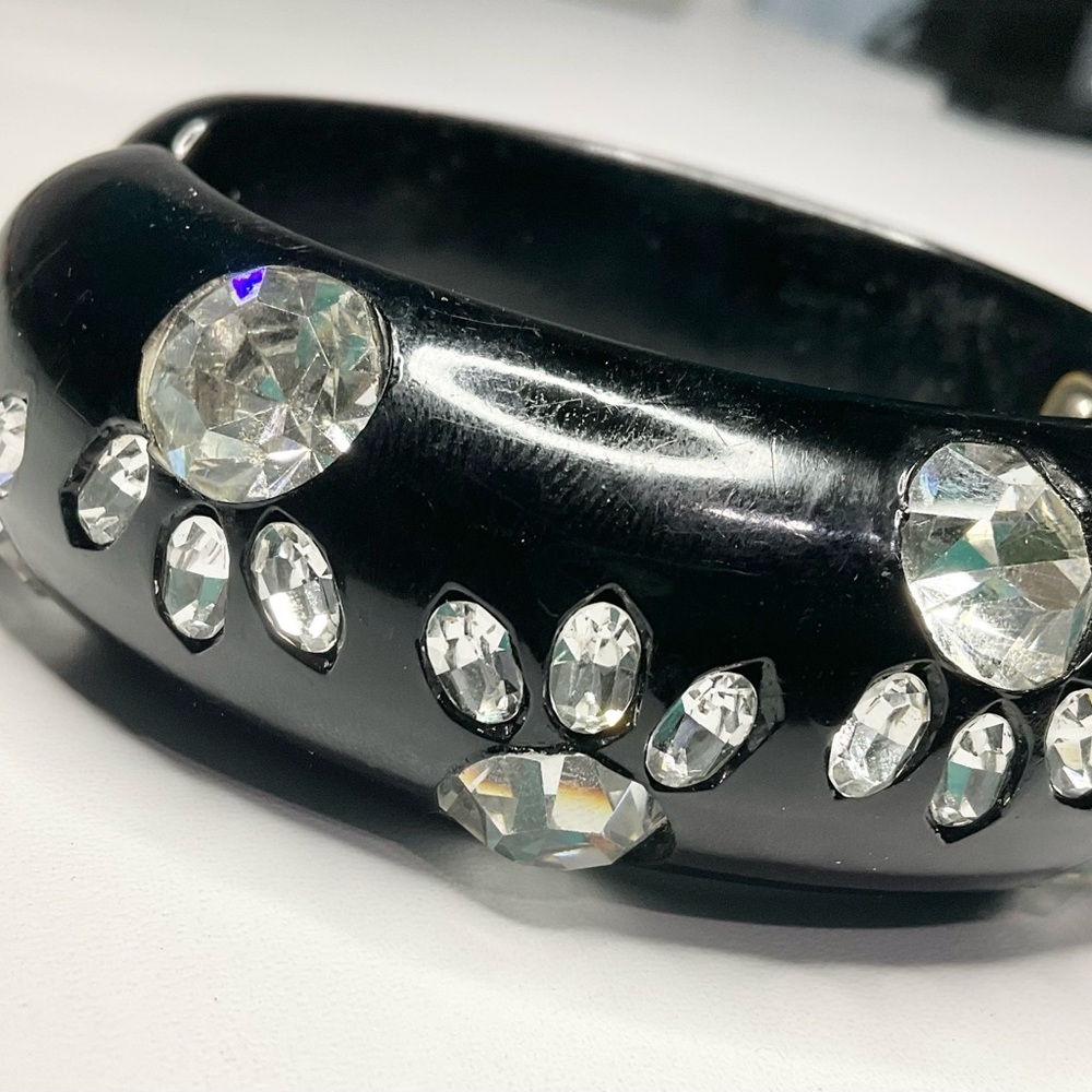 Vintage 1950’s Weiss Lucite Rhinestone Hinged Clamper Bracelet